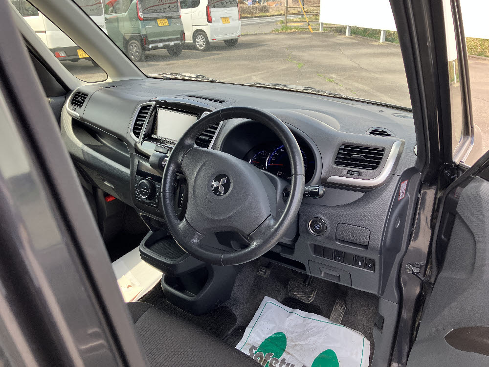 ミツビシ　デリカＤ：２　S18枚目