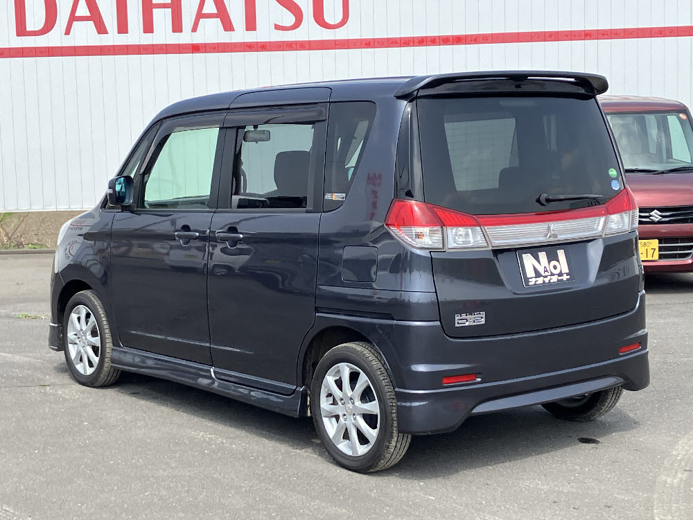 ミツビシ　デリカＤ：２　S6枚目