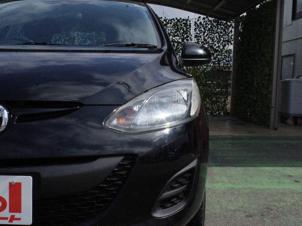 マツダ　デミオ　13CーV　スマートEDⅡ8枚目