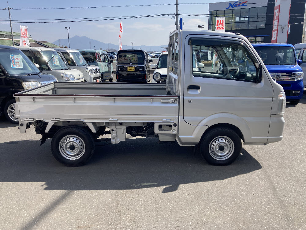 ニッサン NT100クリッパー DX 5MT3枚目