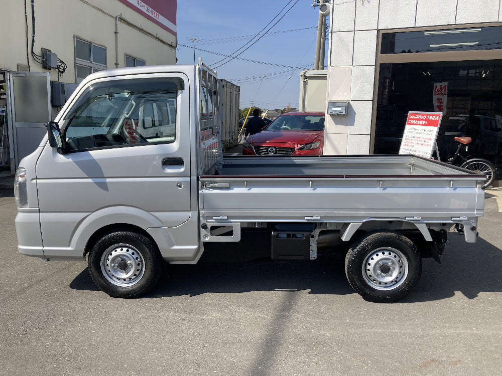 ニッサン NT100クリッパー DX 5MT7枚目