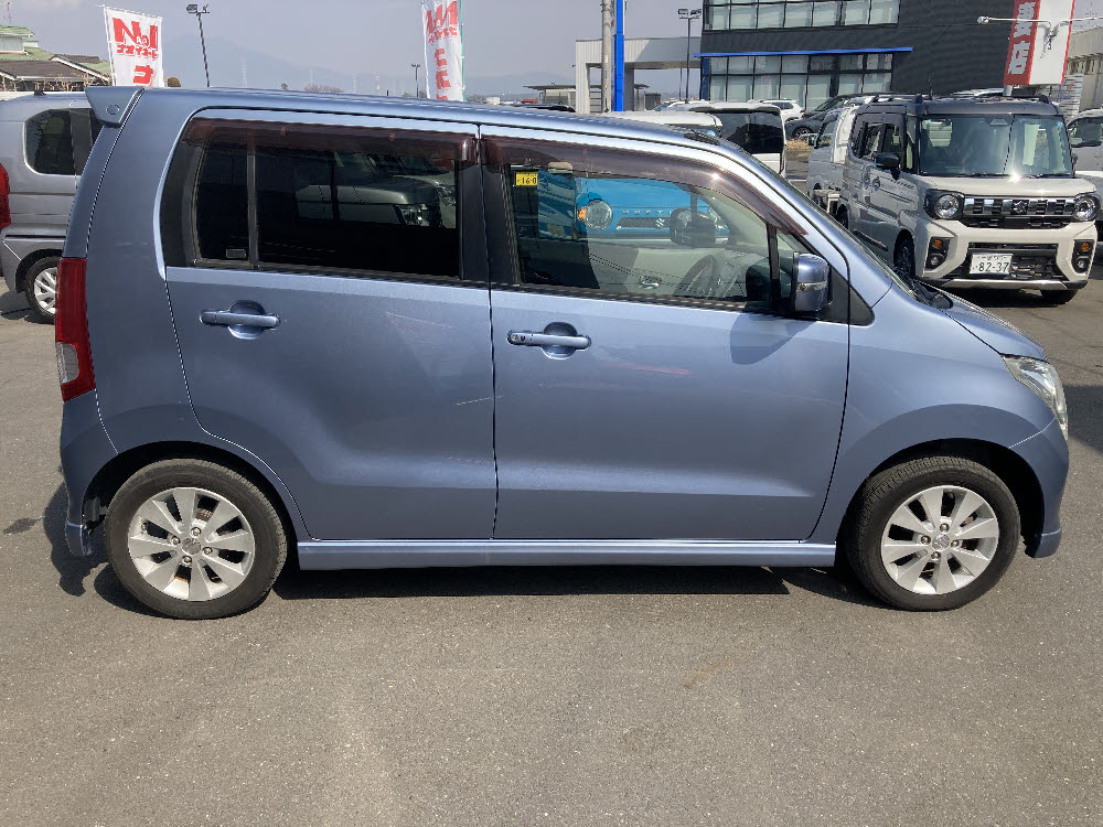 スズキ　ワゴンＲ　FXリミテッドⅡ3枚目