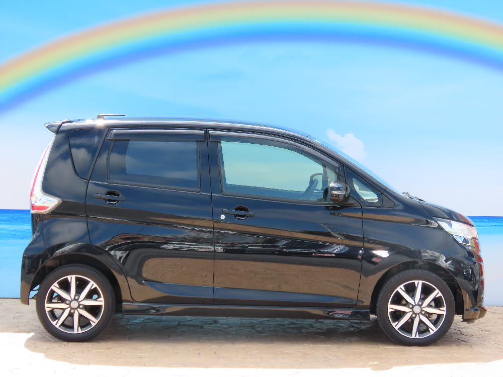 ニッサン　デイズ　ハイウェイスターGターボ3枚目