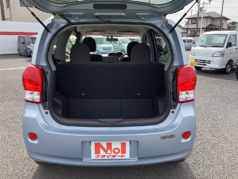 トヨタ　ポルテ　X11枚目