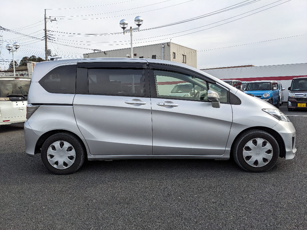 ホンダ　フリード　Gジャストセレクション3枚目