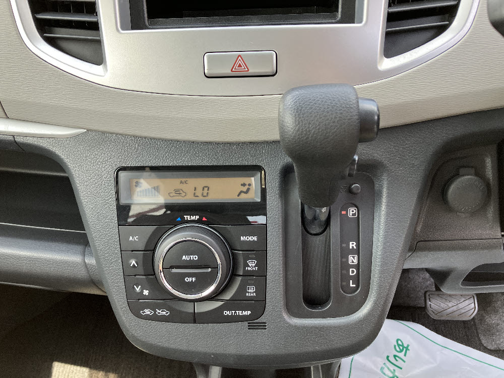 マツダ　フレア　HS14枚目