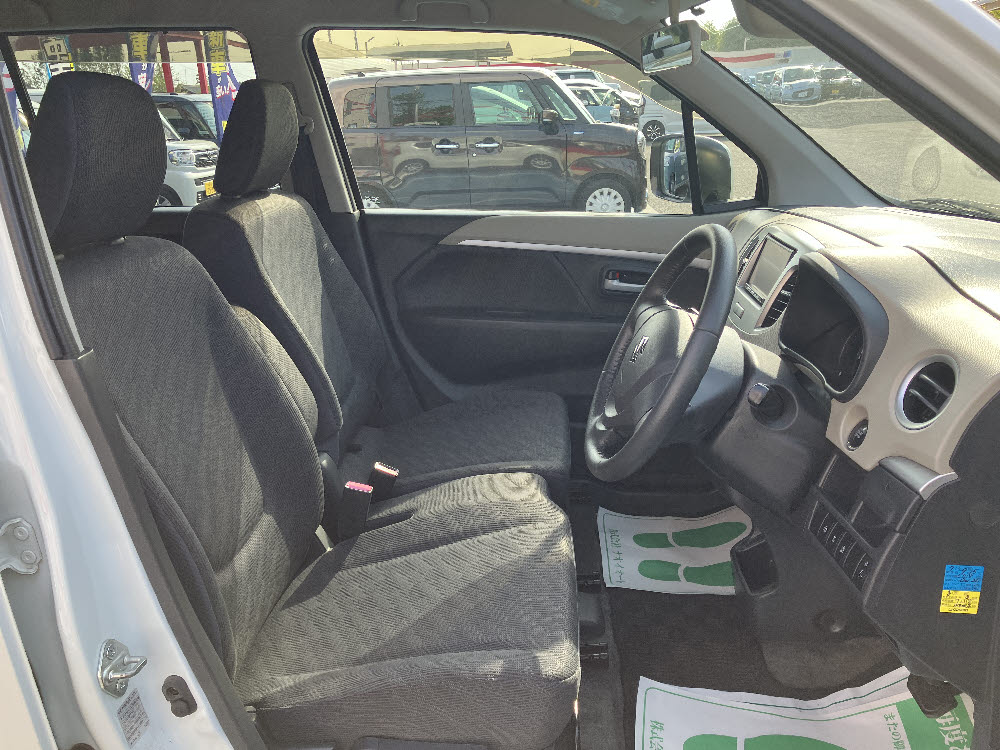 スズキ　ワゴンＲ　FXリミテッド10枚目