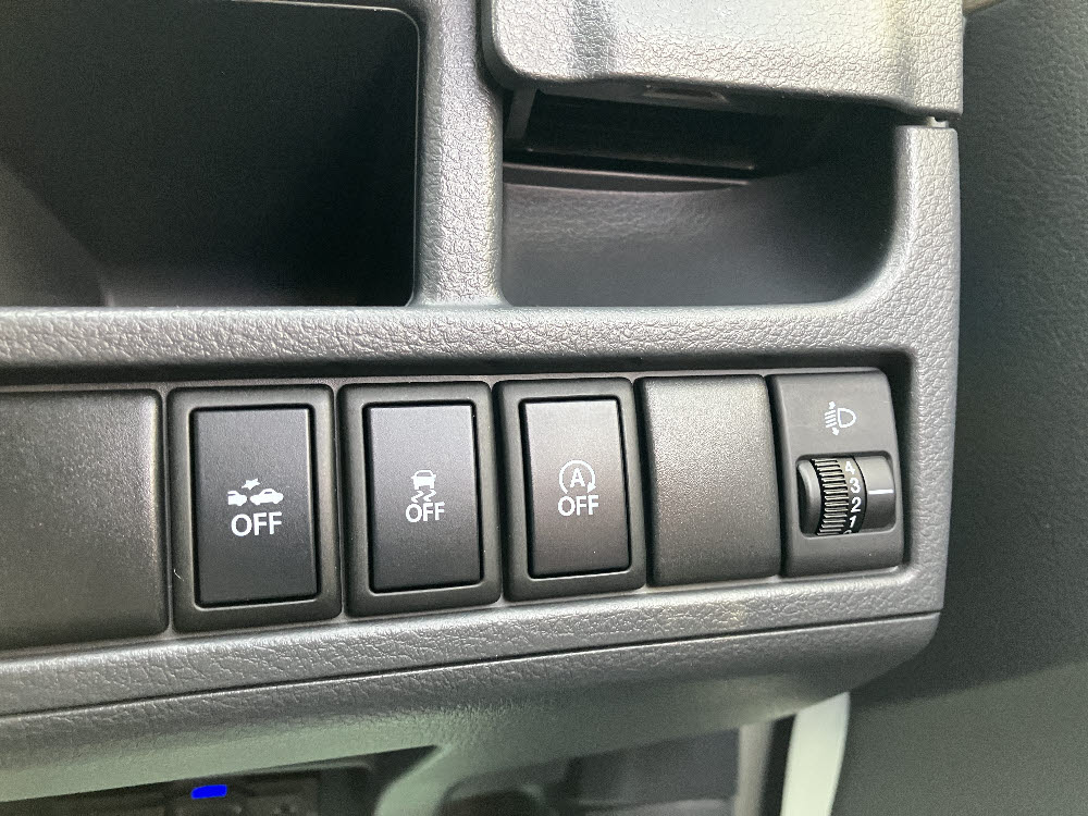 スズキ　ワゴンＲ　FXリミテッド16枚目