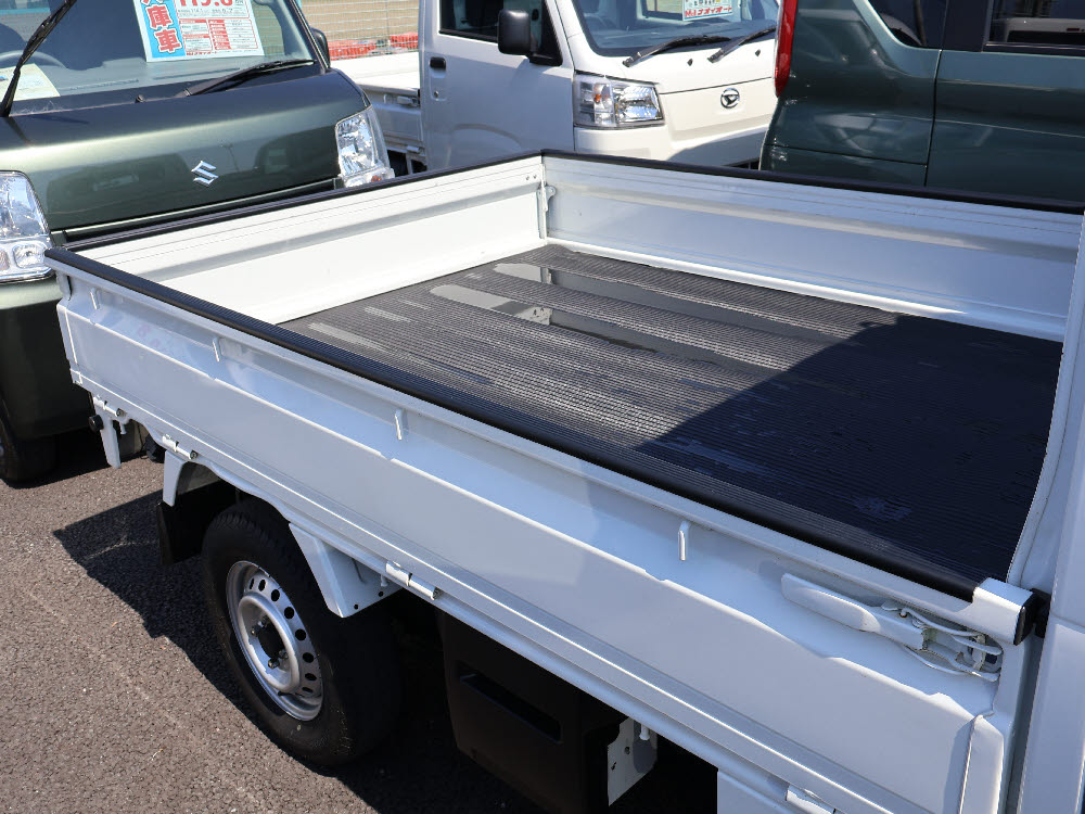 ミツビシ ミニキャブトラック M 5MT 4WD11枚目