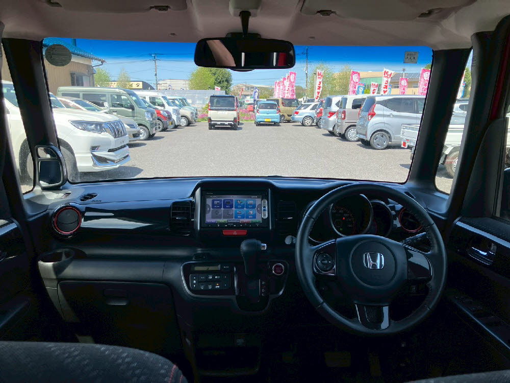 ホンダ　Ｎ ＢＯＸカスタム　G・Aパッケージ11枚目