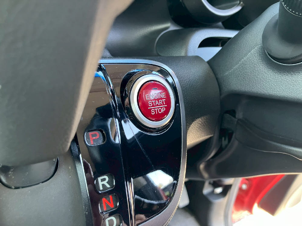 ホンダ　Ｎ ＢＯＸカスタム　G・Aパッケージ19枚目