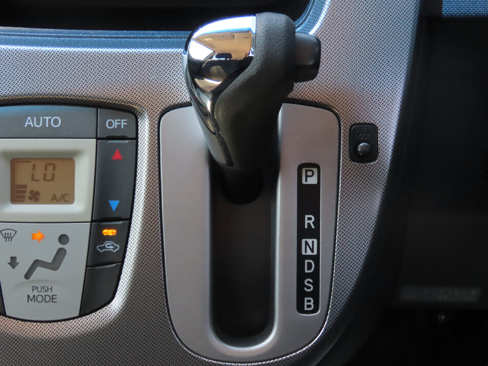 スバル　ステラカスタム　R14枚目