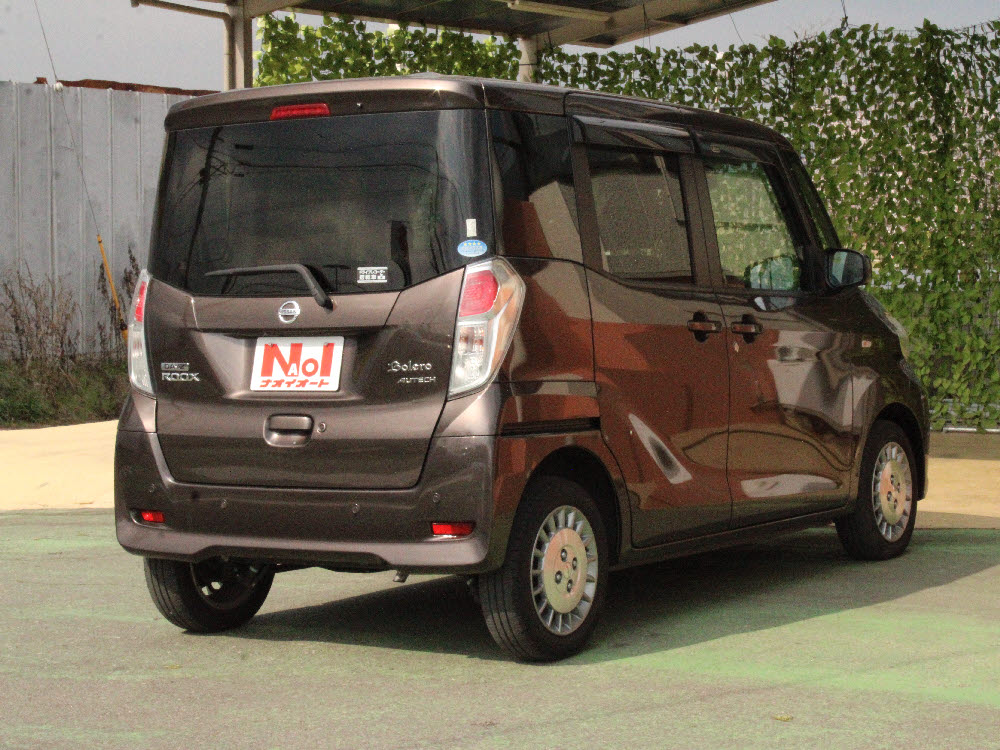 ニッサン　デイズルークス　ボレロ4枚目