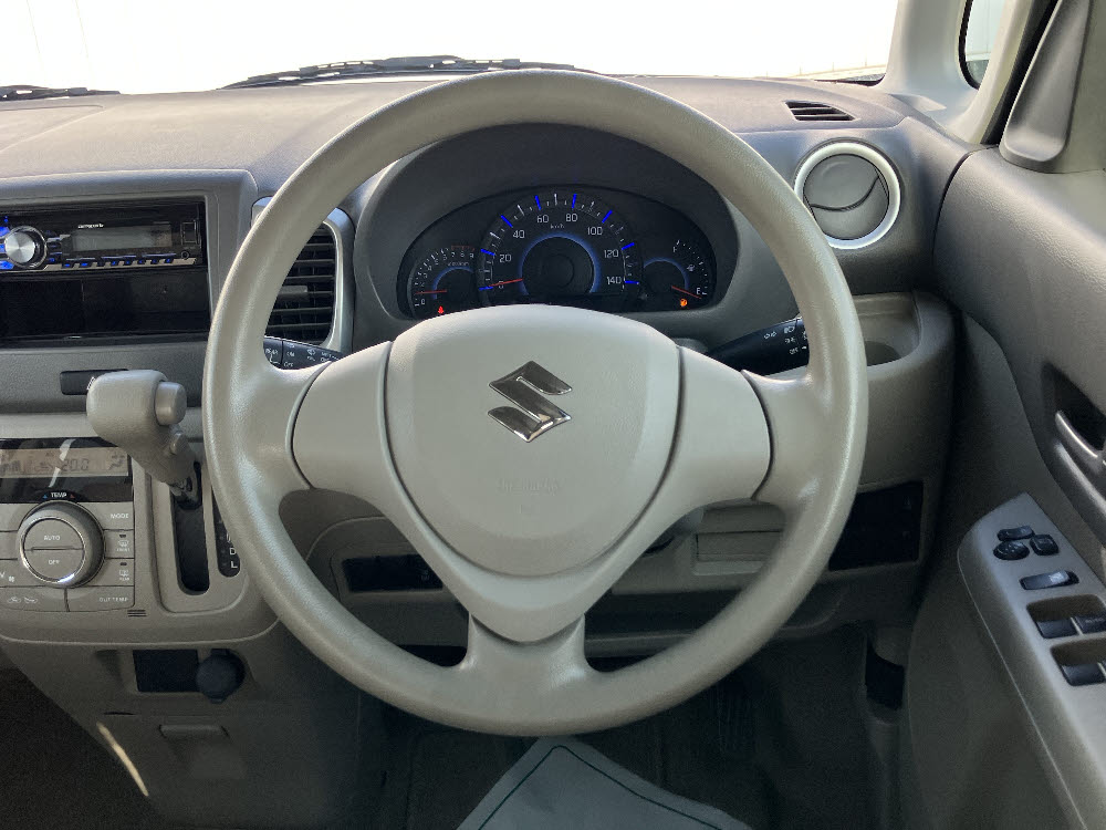 スズキ　スペーシア　X8枚目