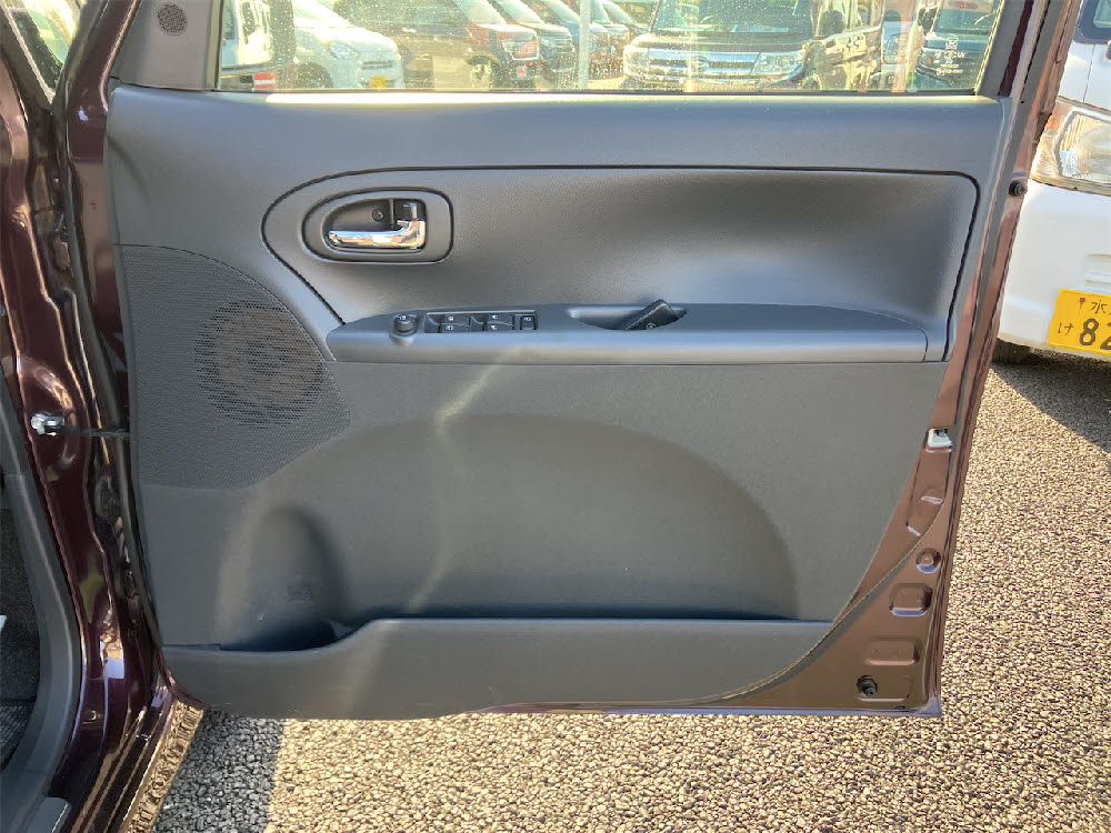 ダイハツ　タントカスタム　RS14枚目