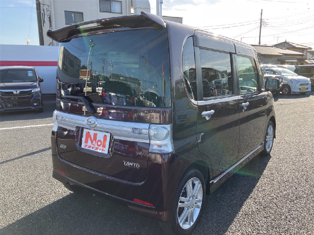 ダイハツ　タントカスタム　RS5枚目