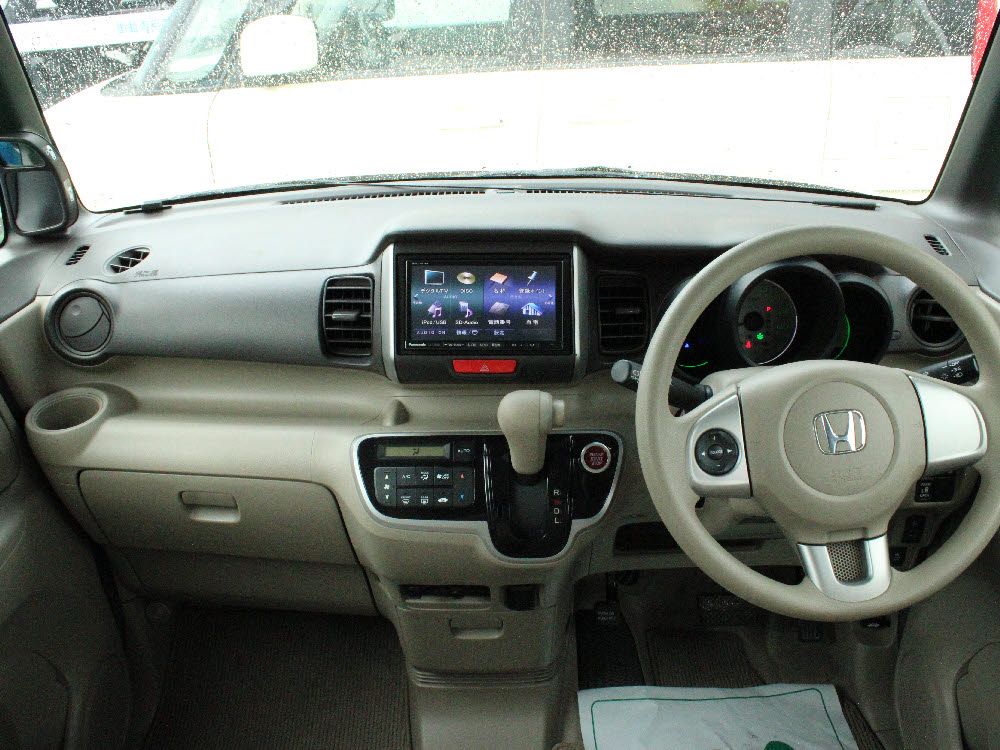 ホンダ　Ｎ ＢＯＸ　G・Lパッケージ16枚目