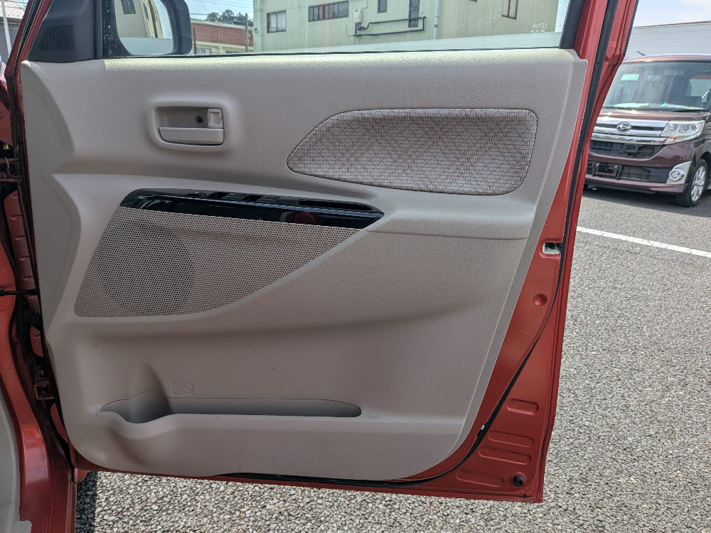 ミツビシ　ｅｋスペースTセーフティPKG15枚目