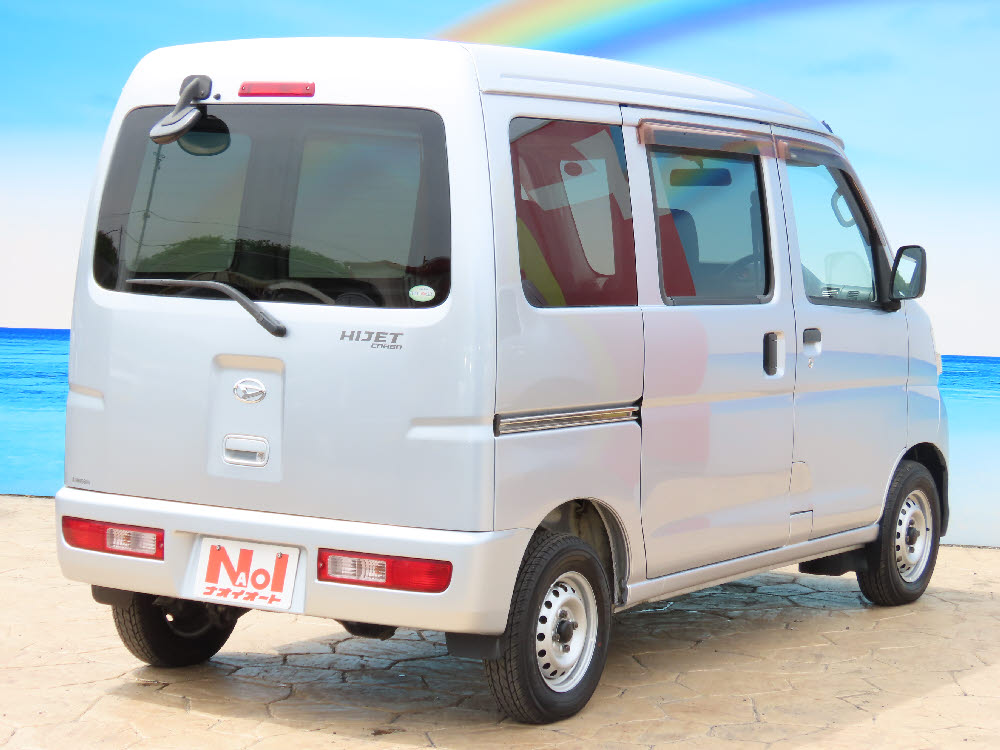 ダイハツ　ハイゼットカーゴ　DX　MT4枚目