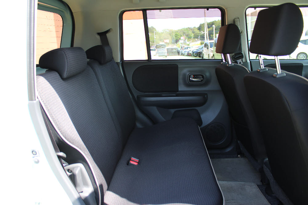 スズキ　アルトラパン　10THアニバーサリーLTD13枚目