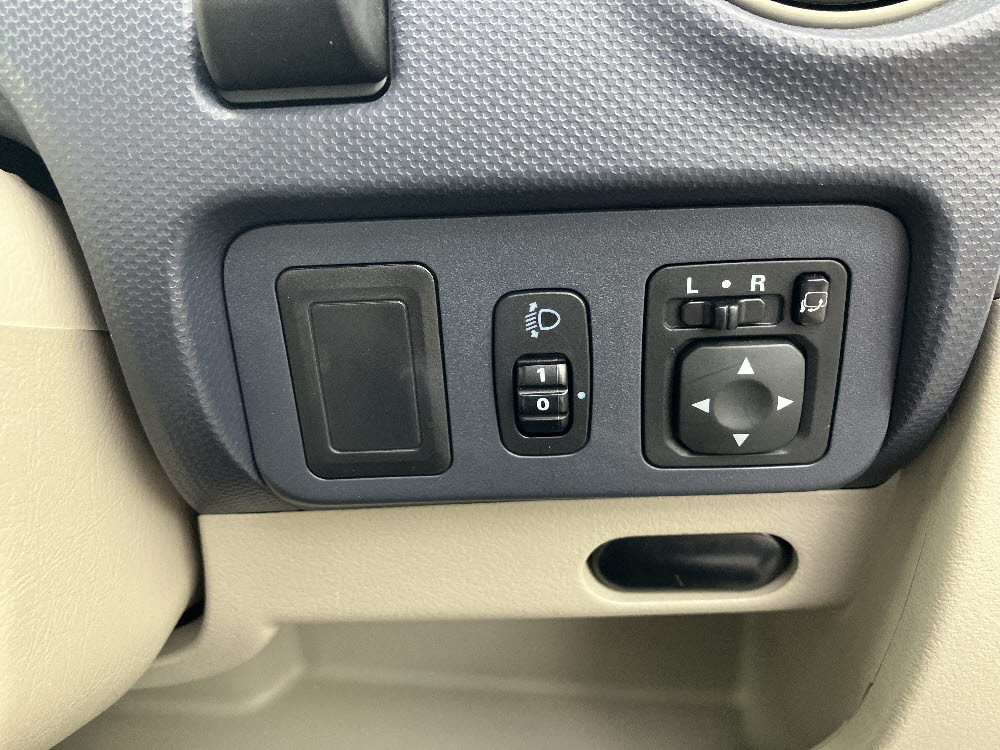 ニッサン　オッティ　S10枚目