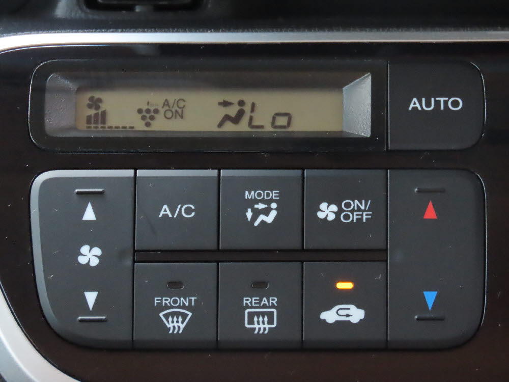 ホンダ　Ｎ ＢＯＸカスタム　G・Lパッケージ12枚目