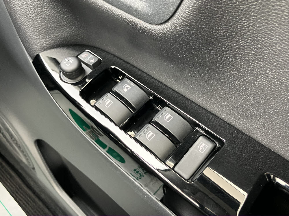 ダイハツ　キャストスポーツ　SAⅢ12枚目