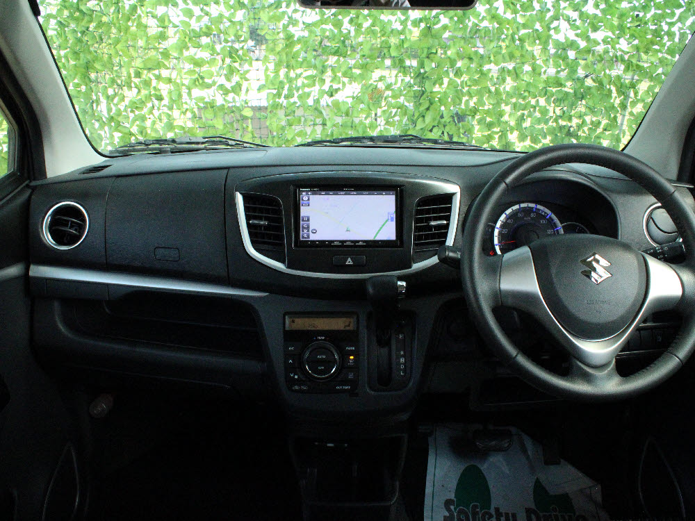 スズキ　ワゴンＲスティングレー　X17枚目