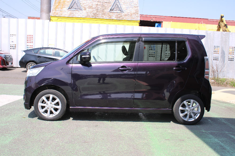 スズキ　ワゴンＲスティングレー　X7枚目