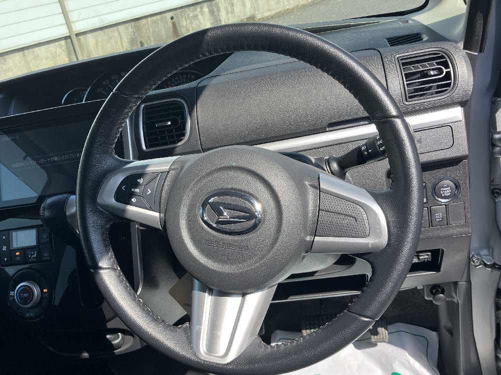 ダイハツ　タントカスタム　RSトップエディションSA26枚目