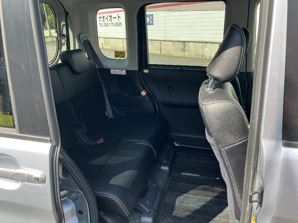 ダイハツ　タントカスタム　RSトップエディションSA28枚目