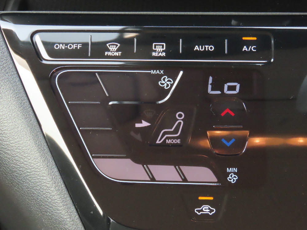 ニッサン　デイズ　X12枚目