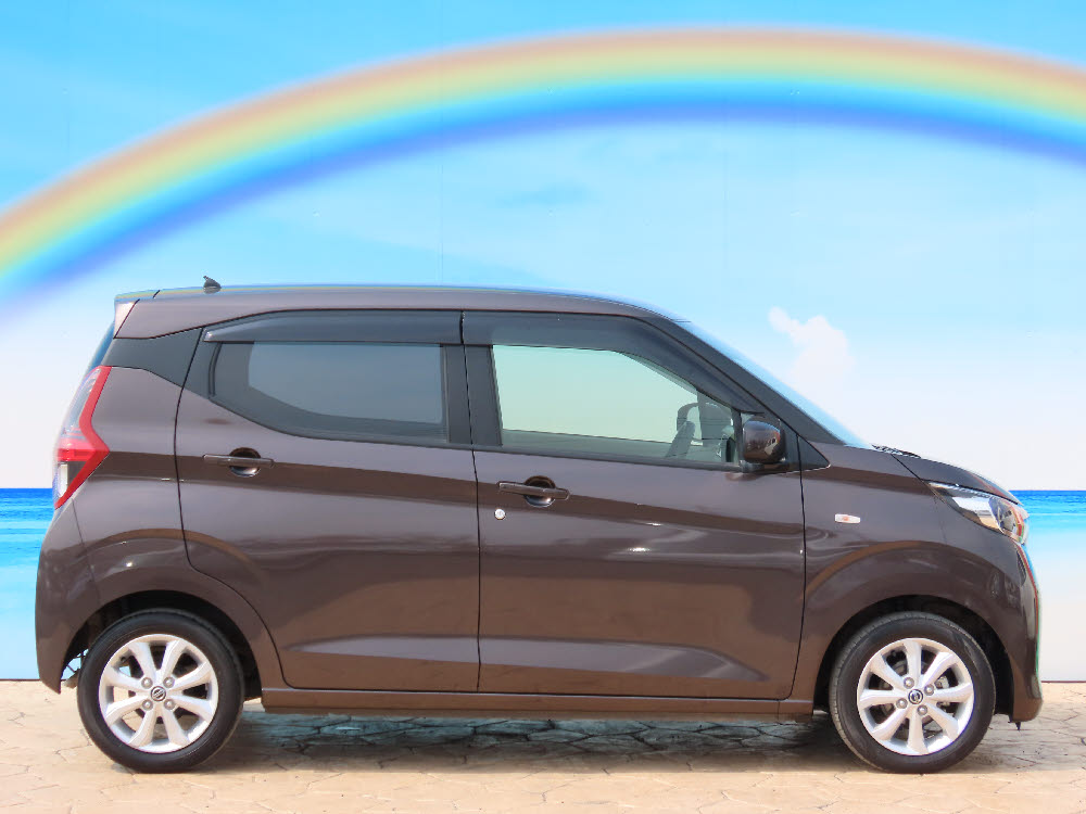 ニッサン　デイズ　X3枚目