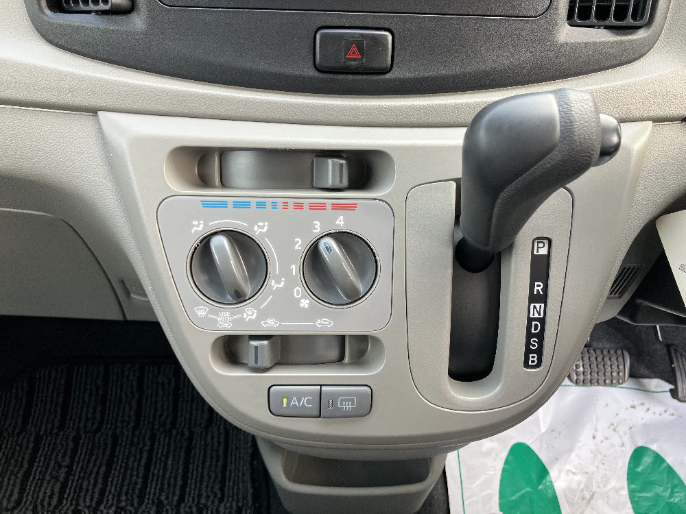 トヨタ　ピクシス エポック　L-SA16枚目