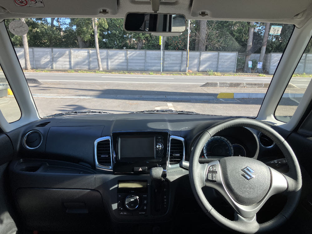 スズキ　スペーシアカスタム　TS16枚目