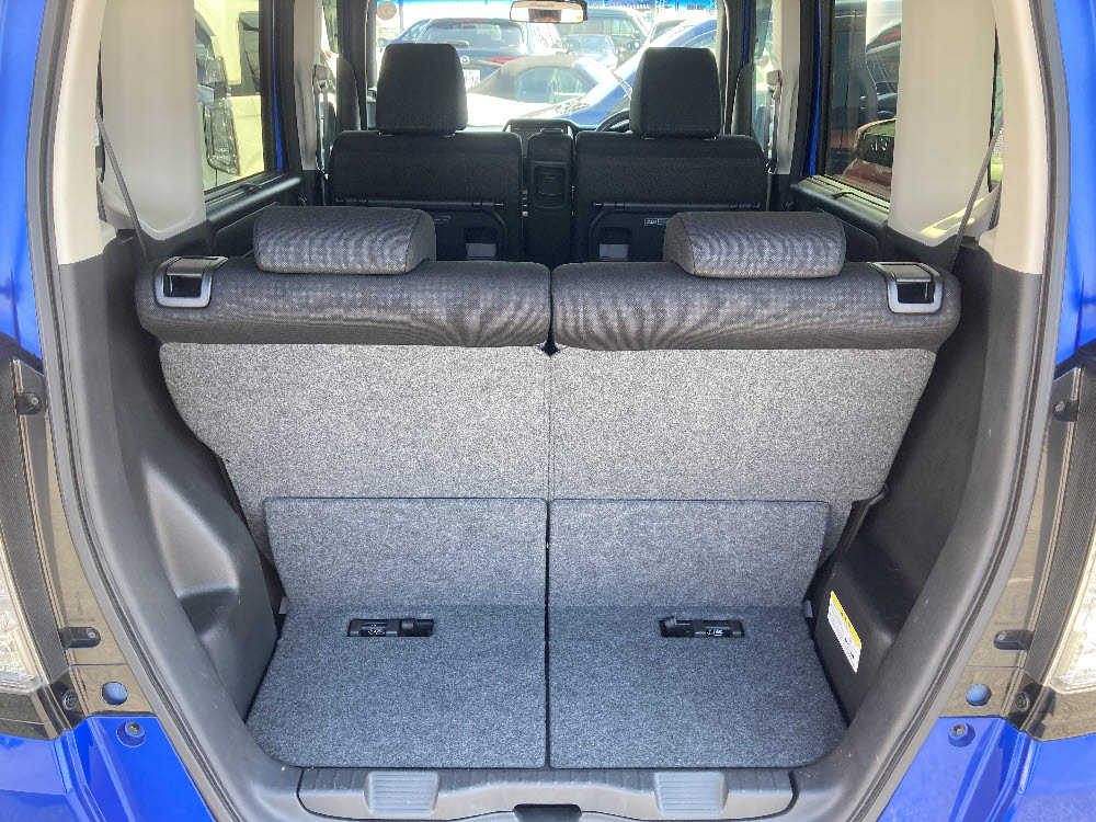 ホンダ　Ｎ ＢＯＸカスタム　G・Lパッケージ9枚目