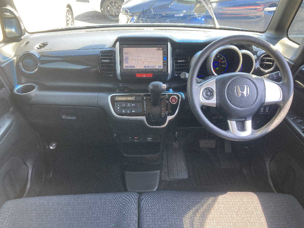 ホンダ　Ｎ ＢＯＸカスタム　G・Lパッケージ11枚目