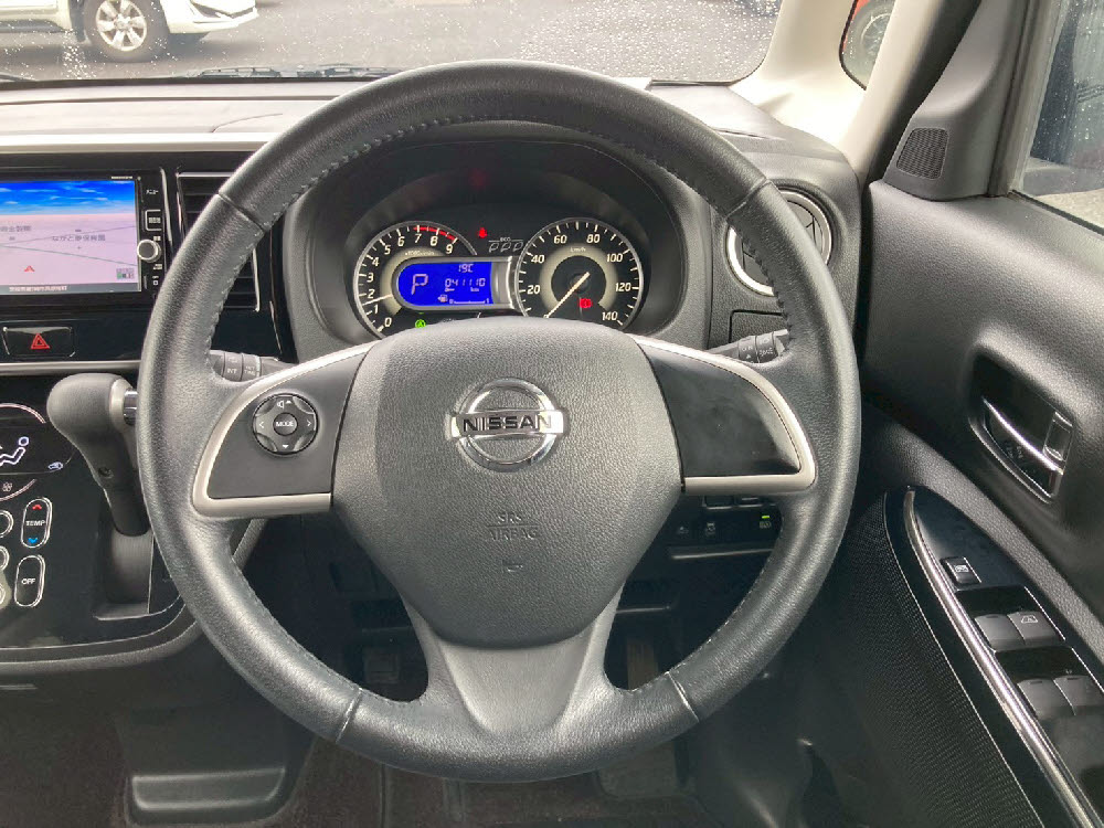 ニッサン　デイズルークス　ハイウェイスターXG12枚目