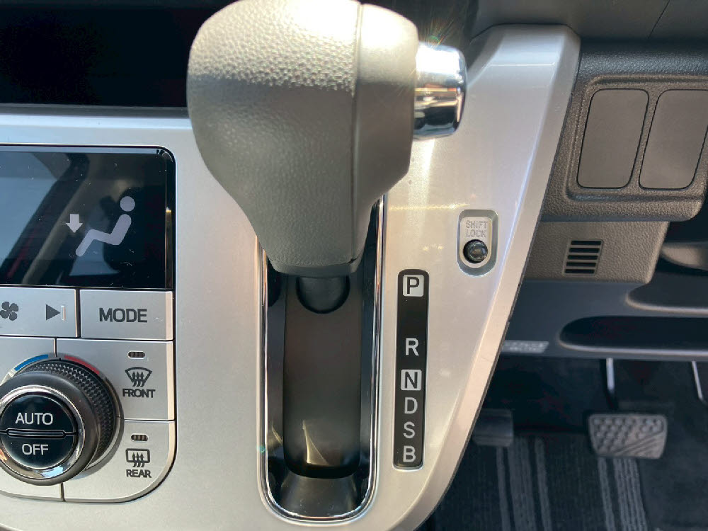 ダイハツ　キャストアクティバ　G-SAⅡ16枚目