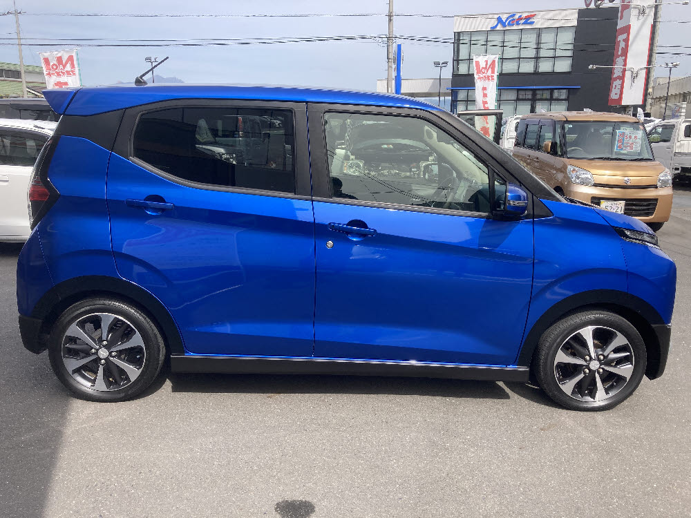 ミツビシ　ｅｋクロス　G3枚目