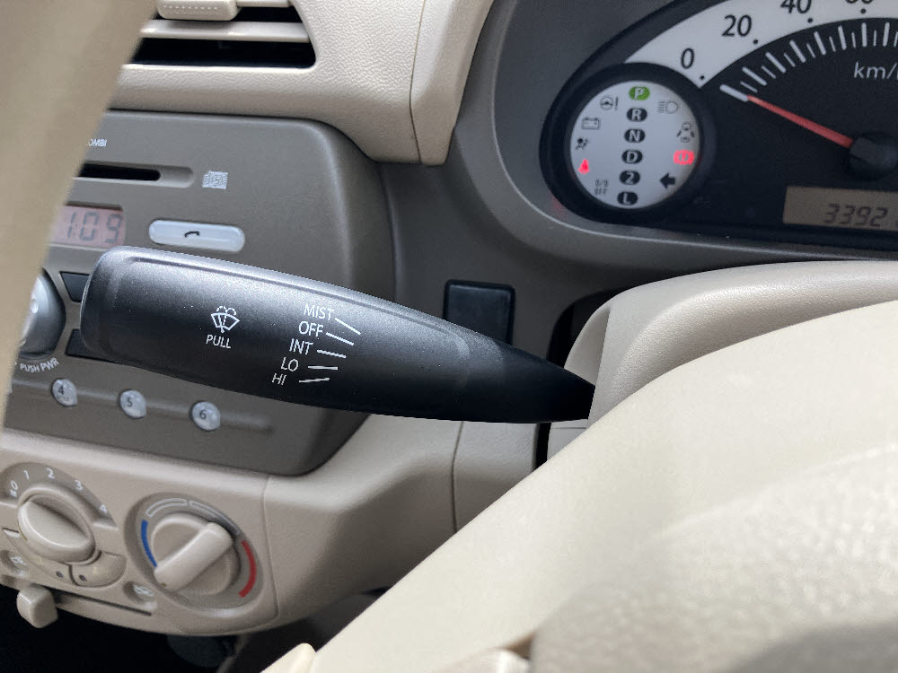 スズキ　アルト　F9枚目