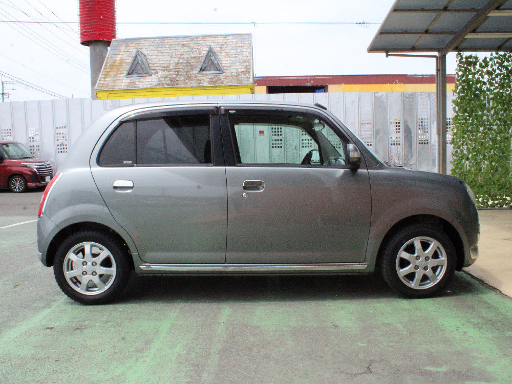 ダイハツ　ミラジーノ　プレミアムX3枚目