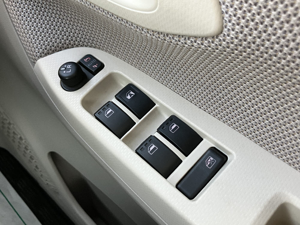 ダイハツ　ムーヴ　X10枚目