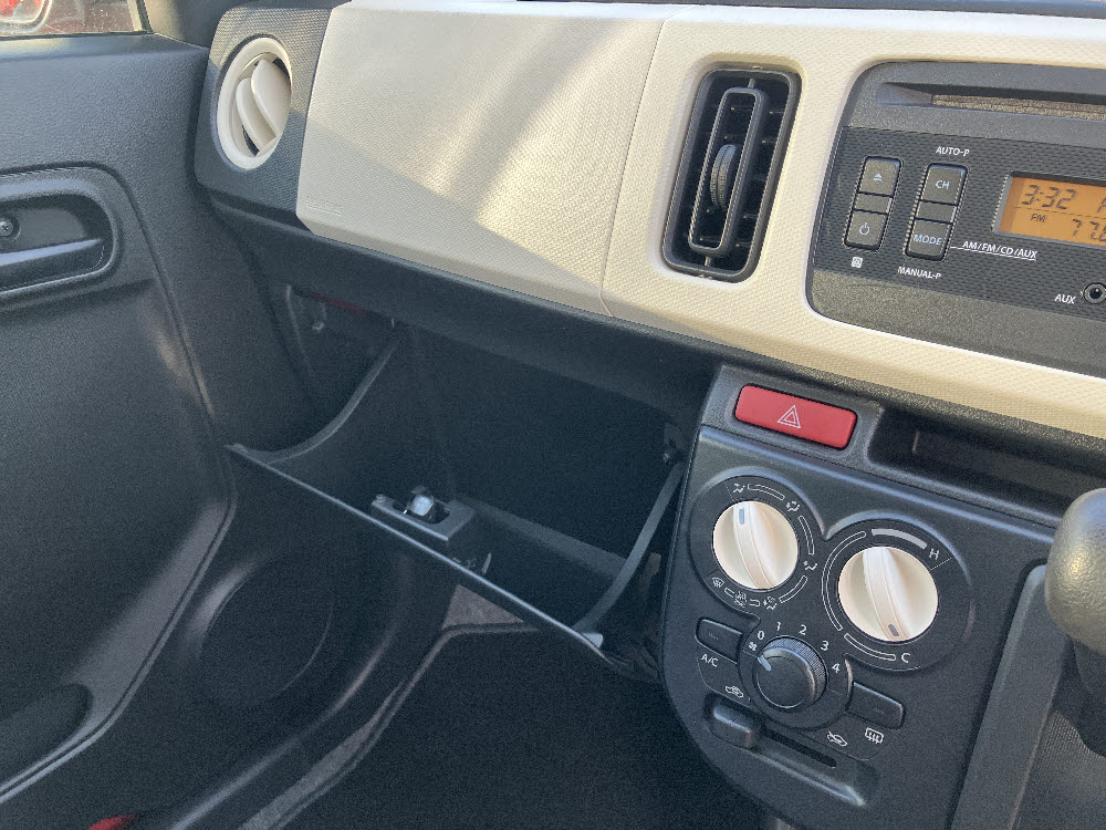 スズキ　アルト　L17枚目