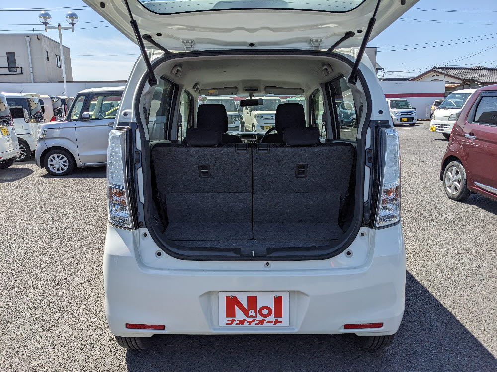 スズキ　ワゴンＲスティングレー　T10枚目