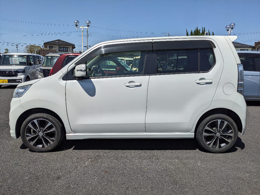 スズキ　ワゴンＲスティングレー　T4枚目