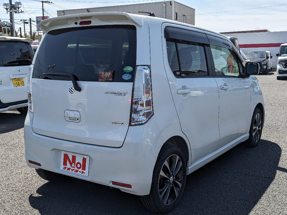 スズキ　ワゴンＲスティングレー　T6枚目