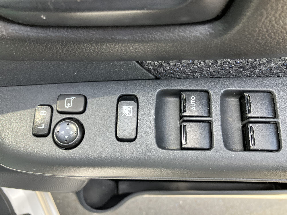 スズキ　スペーシア　X　DCBS　方位モニター15枚目