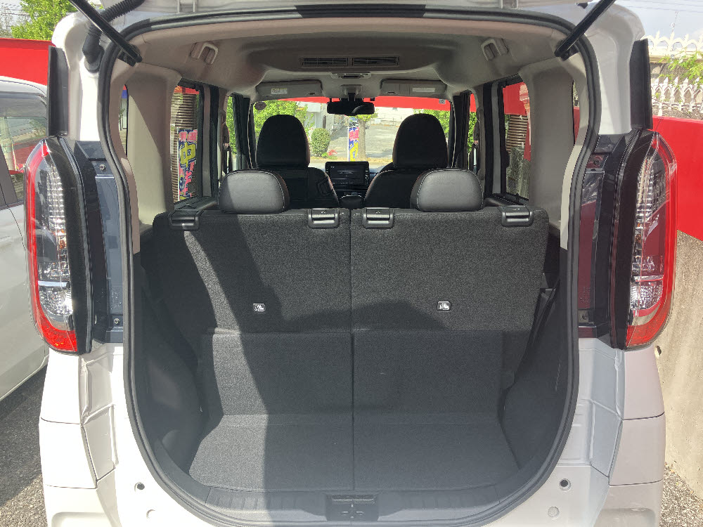 ニッサン　ルークス　ハイウェイスターXアーバンクロムプロパイロットED6枚目