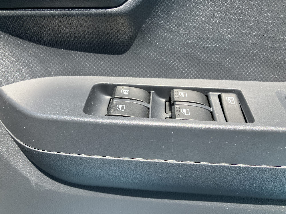 ダイハツ　ミライース　L－SAⅢ11枚目